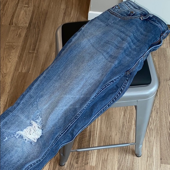 Vigoss Distressed Skinny Jeans